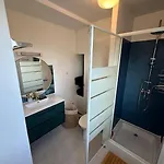Cosy, Balcon, Parking *