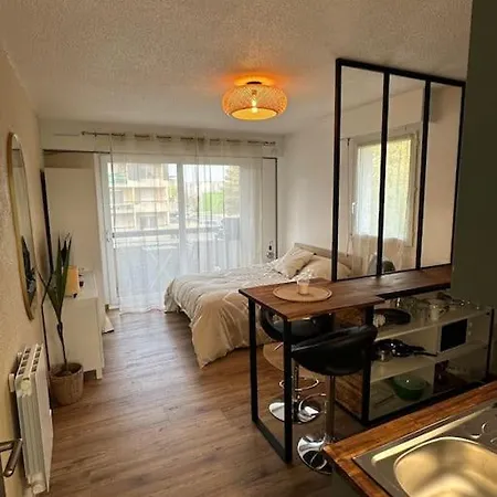 Cosy, Balcon, Parking * Cherbourg-en-Cotentin