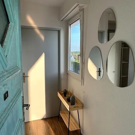 Cosy, Balcon, Parking *